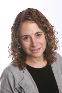Elisabeth ROSENTHAL , giornalista e medico, corrispondente del New York Times e insignita nel 2014 del “Victor Cohn Prize for Excellence in Medical Science Reporting”. Nel 1997 fu incaricata per 6 anni come corrispondente del giornale a Pechino, riportando dalla politica alle epidemie di HIV/AIDS e SARS.